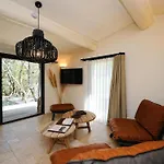 Βίλα Domaine Les Oliviers De Palombaggia *